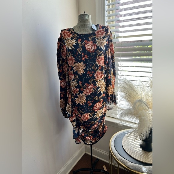 NWT BOOHOO FLORAL RUFFLE SHIFT DRESS SIZE US 20 - Picture 4 of 10